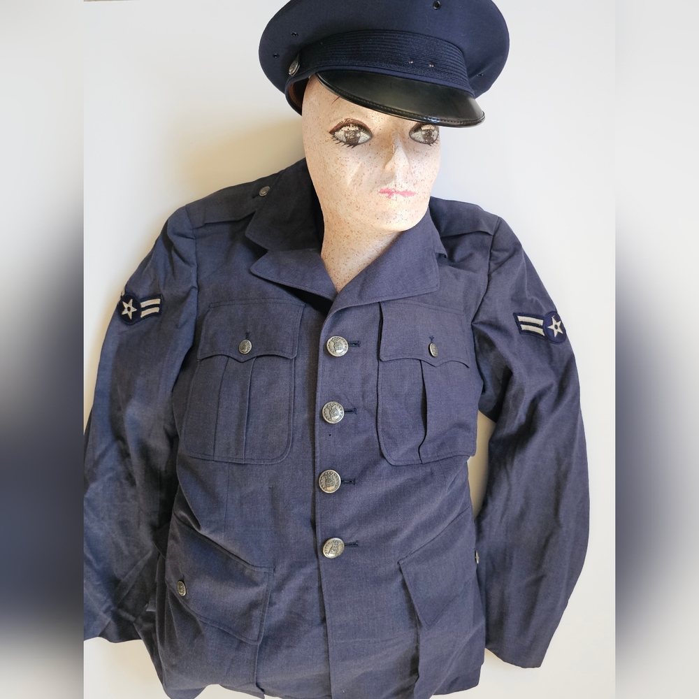 WW2 Barrister Corp. USAF Wool Serge Coat & Cap Men's Size 37R w/ Rank Patches